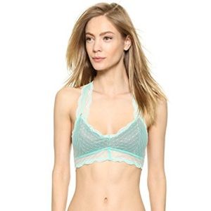 Honeydew Intimates Scarlette Bralette! Pack of 4!
